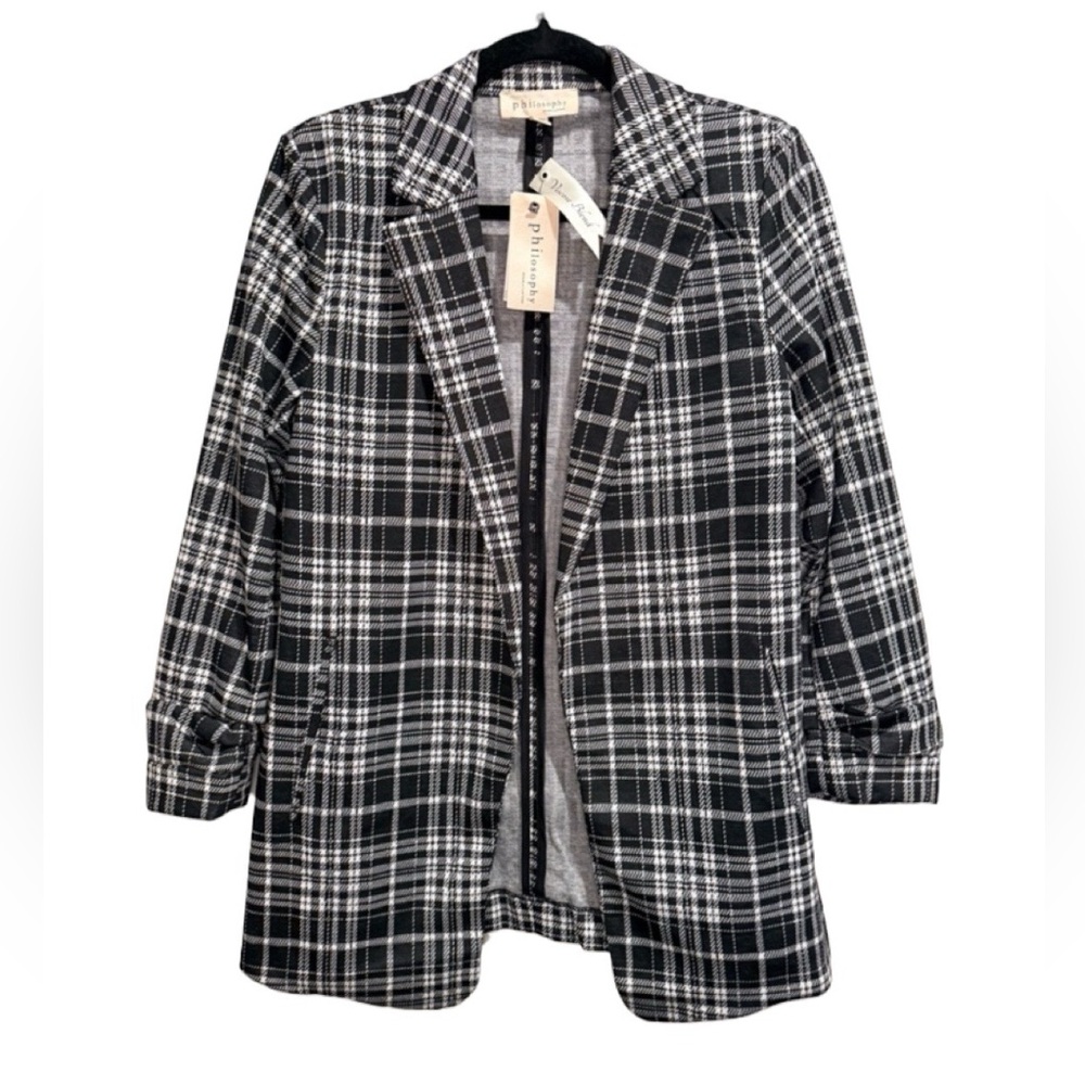 NWT’s Philosophy Women’s Black & White Open Front Blazer - Size XL